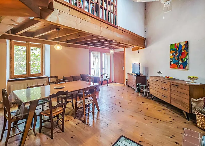 2 Bedroom Awesome In